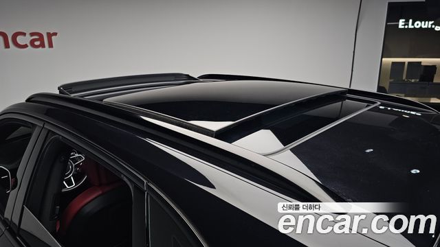 Porsche Cayenne 2019 — photo 29