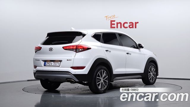 Hyundai Tucson 2017 — photo 2