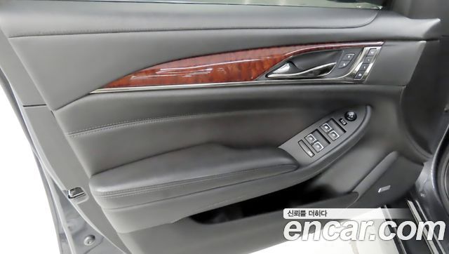 Cadillac CTS 2015 — photo 13