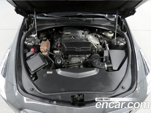Cadillac CTS 2015 — photo 18