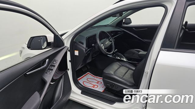 Kia Niro 2022 — photo 10