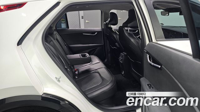 Kia Niro 2022 — photo 11