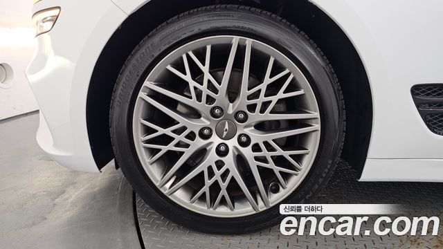 Genesis G70 2023 — photo 5