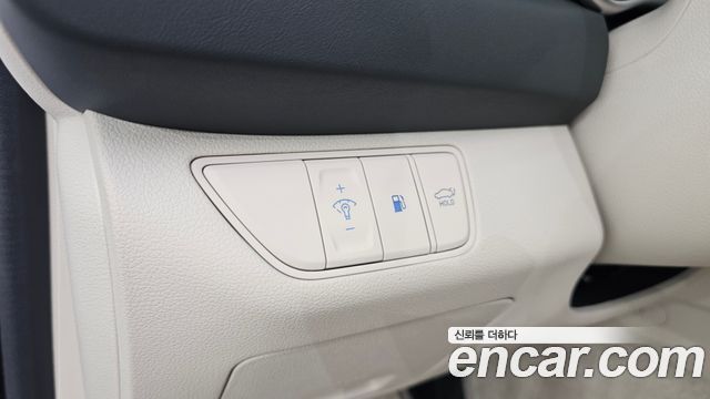 Genesis G70 2023 — photo 24