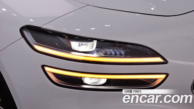 Genesis G70 2023 — photo 8