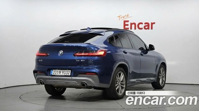 BMW X4 2021 — photo 2