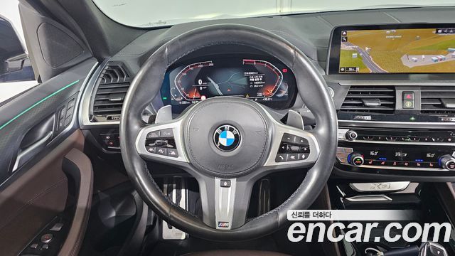 BMW X4 2021 — photo 19