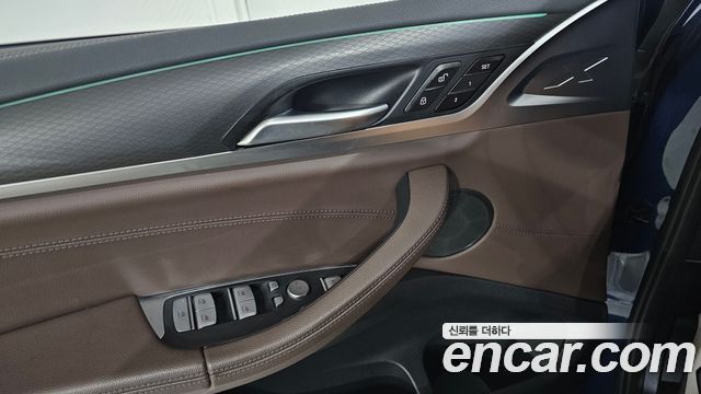 BMW X4 2021 — photo 20