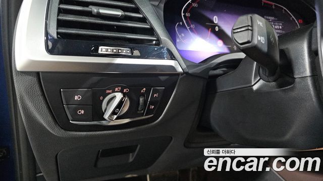 BMW X4 2021 — photo 21