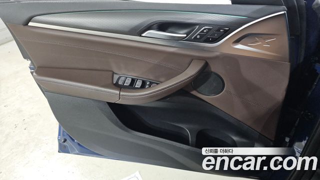 BMW X4 2021 — photo 14