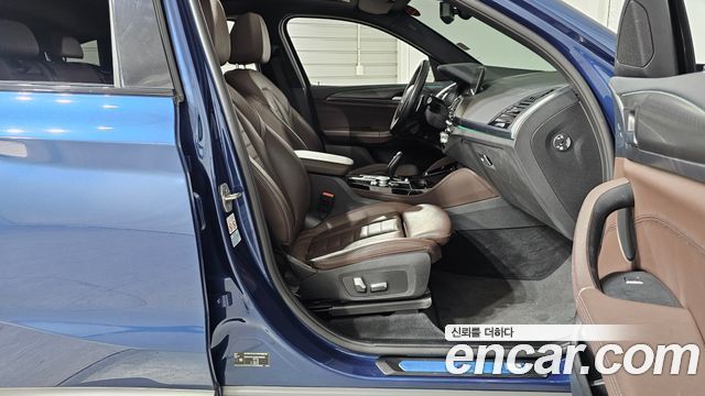 BMW X4 2021 — photo 16