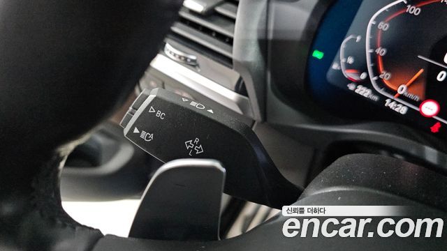 BMW X4 2021 — photo 32