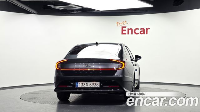 Hyundai Sonata 2023 — photo 4