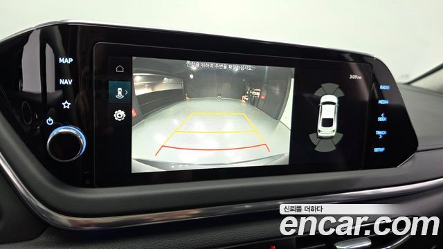 Hyundai Sonata 2023 — photo 21