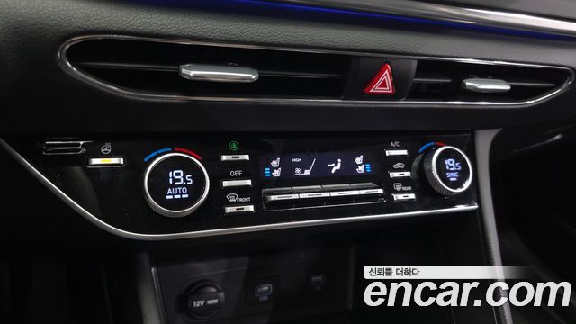 Hyundai Sonata 2023 — photo 22