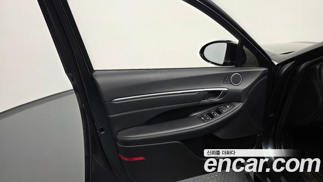Hyundai Sonata 2023 — photo 14