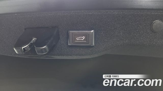 Hyundai Sonata 2023 — photo 30