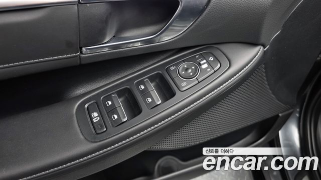 Hyundai Sonata 2023 — photo 36