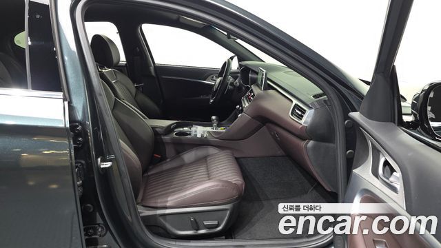 Genesis G70 2024 — photo 11