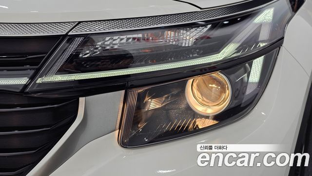 Kia Seltos 2024 — photo 8