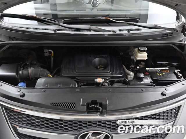 Hyundai Starex 2009 — photo 6