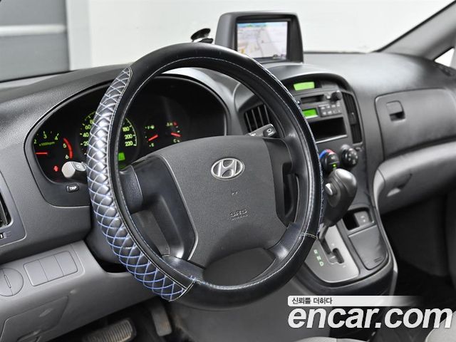 Hyundai Starex 2009 — photo 13