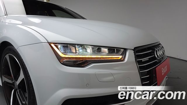 Audi A7 2016 — photo 8