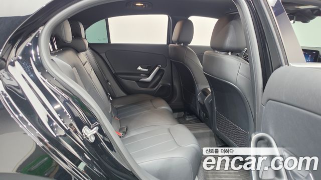 Mercedes-Benz A-Class 2024 — photo 17