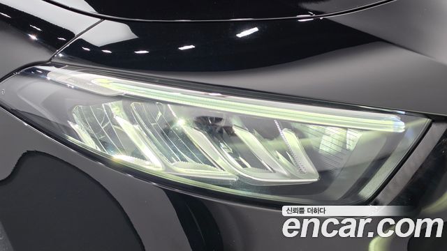 Mercedes-Benz A-Class 2024 — photo 8