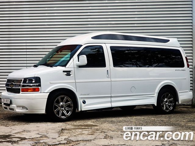 Chevrolet Express Van 2015 — photo 4