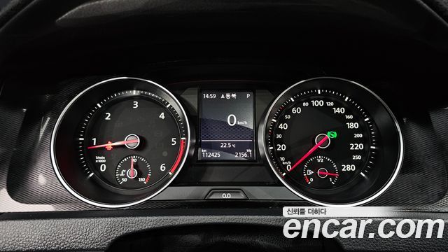 Volkswagen Golf 2015 — photo 8