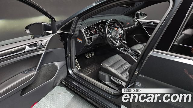 Volkswagen Golf 2015 — photo 10