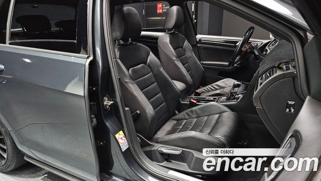 Volkswagen Golf 2015 — photo 11