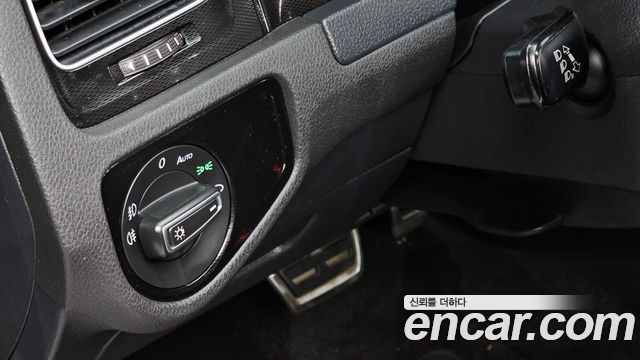 Volkswagen Golf 2015 — photo 14