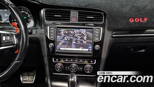 Volkswagen Golf 2015 — photo 15