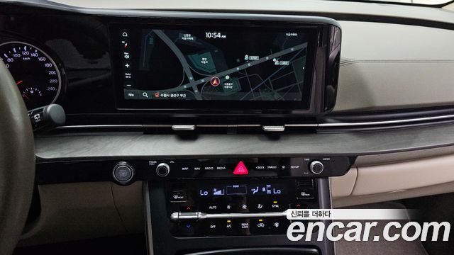 Kia Canival 2022 — photo 19
