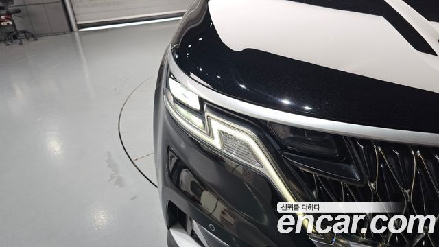 Kia Canival 2022 — photo 8