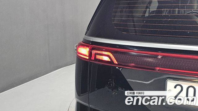 Kia Canival 2022 — photo 9