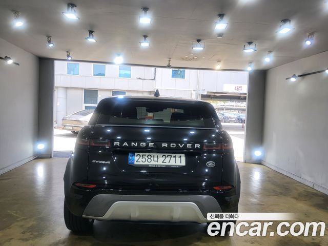 Land Rover Range Rover Evoque 2021 — photo 4