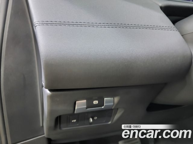 Land Rover Range Rover Evoque 2021 — photo 13