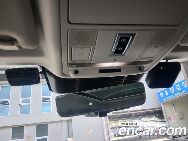 Land Rover Range Rover Evoque 2021 — photo 18