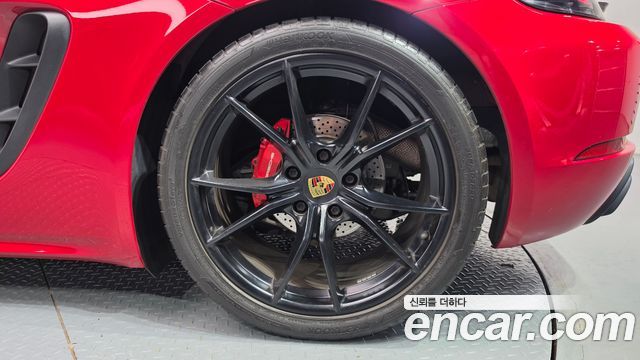 Porsche 718 2018 — photo 7