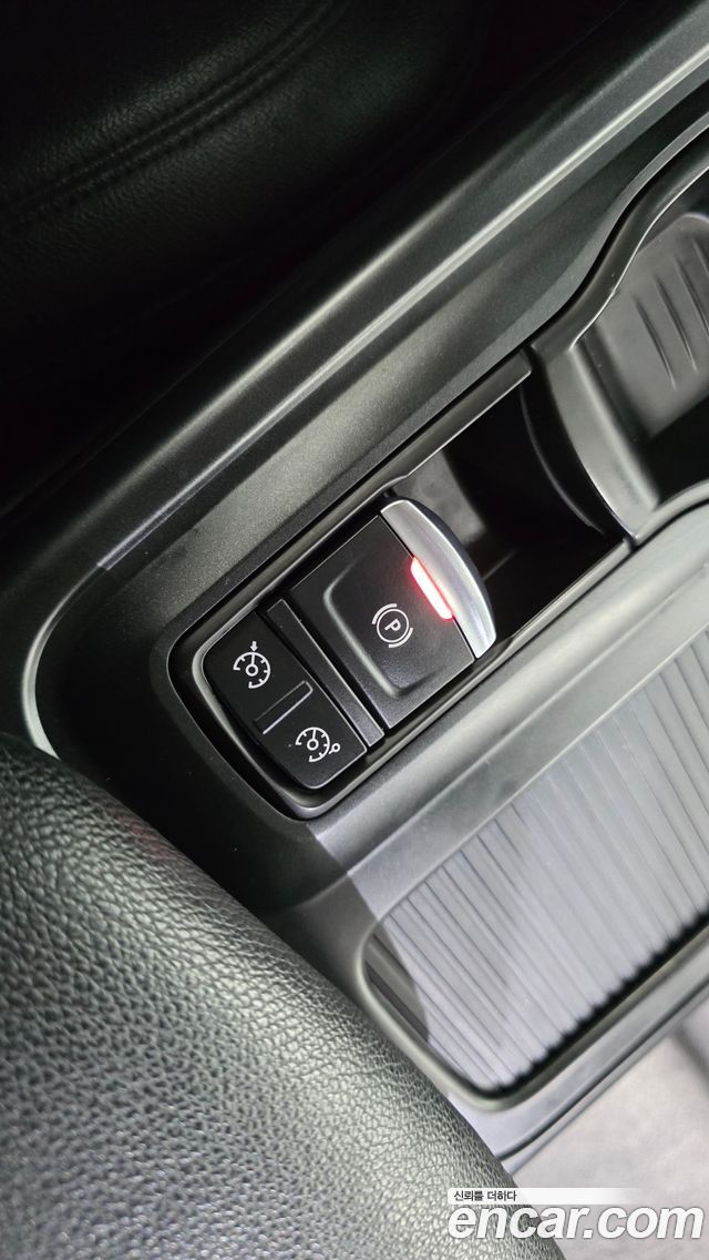 Renault Korea SM6 2016 — photo 23