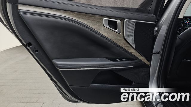 Kia K8 2023 — photo 15