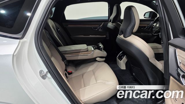 Volvo S90 2026 — photo 18
