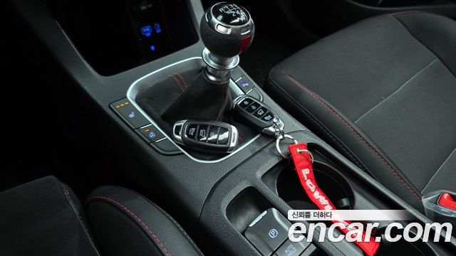 Hyundai i30 2020 — photo 9