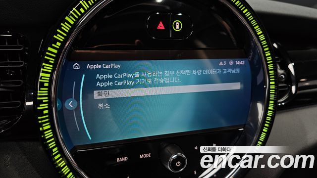 Mini Cooper 2024 — photo 17
