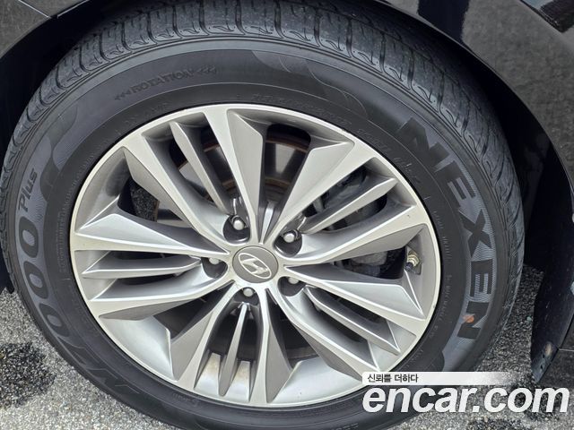 Hyundai Grandeur 2015 — photo 7