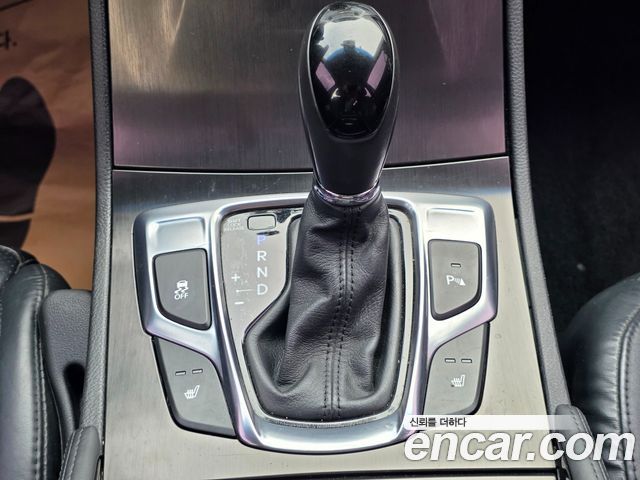 Hyundai Grandeur 2015 — photo 16