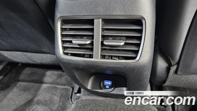 Hyundai Sonata 2022 — photo 19